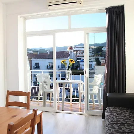 Atzavara * Calella