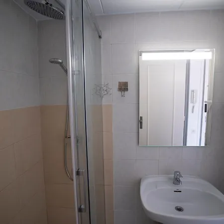 Atzavara Apartamento *